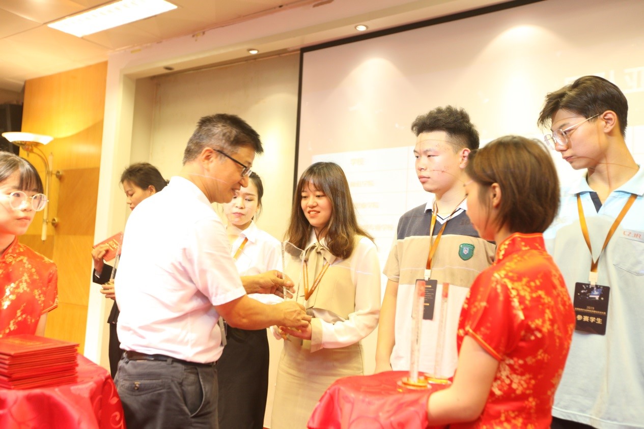  深圳希施玛数据科技有限公司